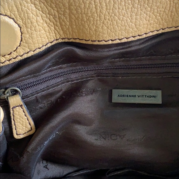 Adrienne Vittadini Leather Bag - Picture 4 of 7
